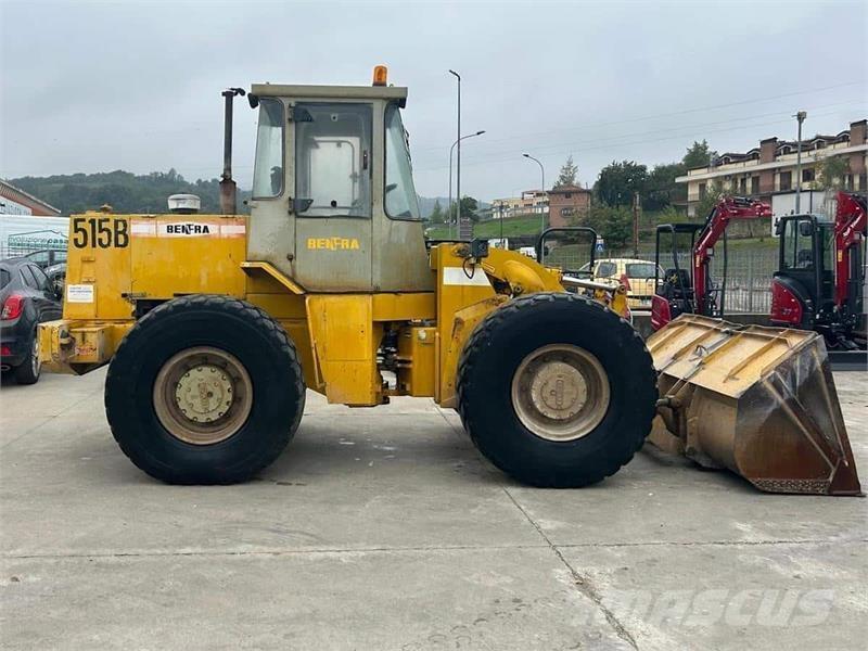 Benfra 515B Chargeuse sur pneus