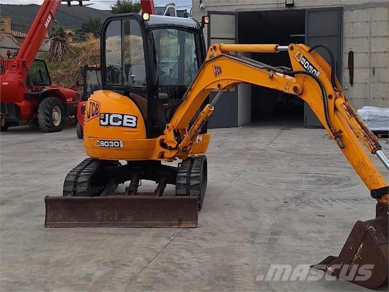 JCB 8030ZTS Mini pelle < 7t