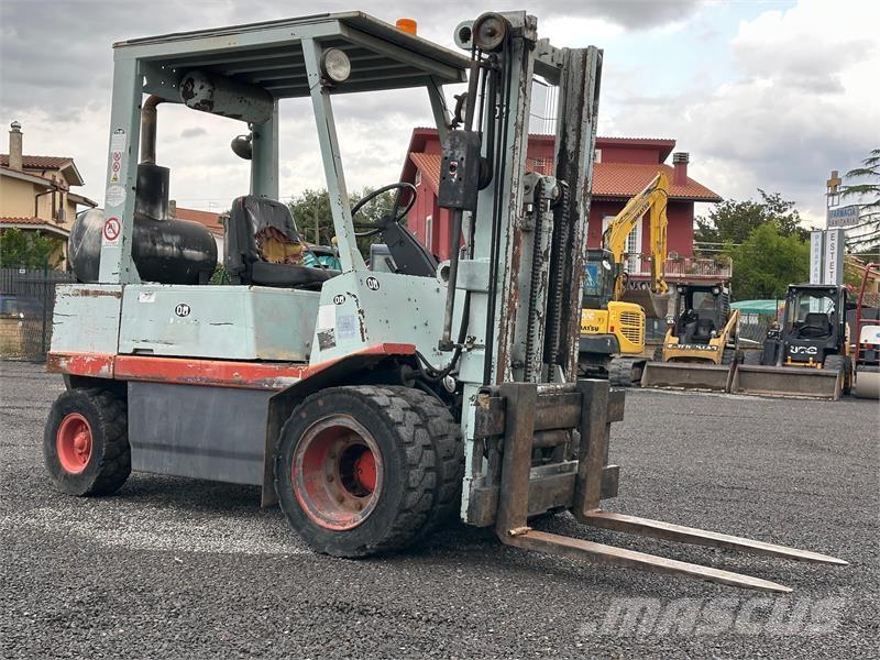 OM DI35C Autres Chariots élévateurs