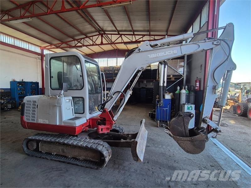 Takeuchi TB135 Mini pelle < 7t