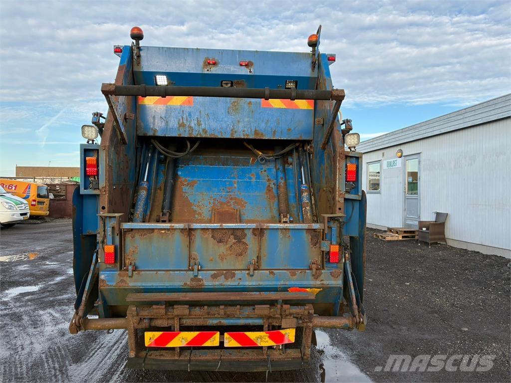 Scania P 230 Autre camion