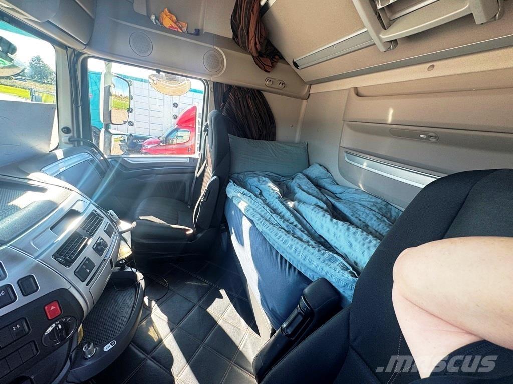 DAF XF 530 Tracteur routier