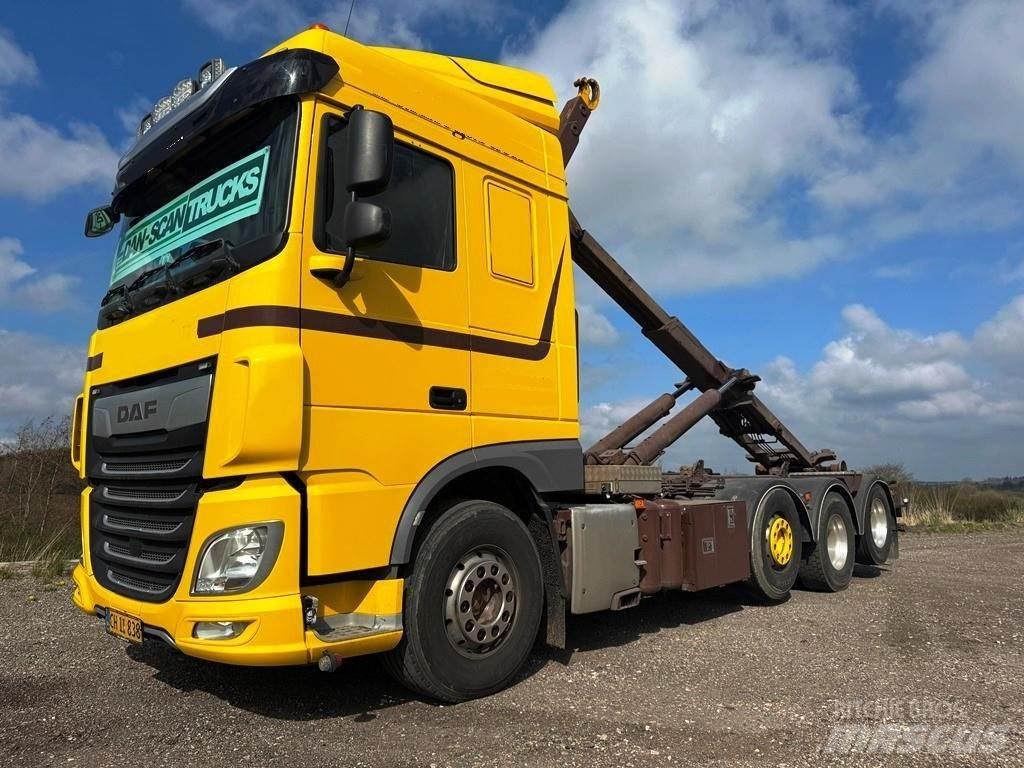 DAF XF 530 8x2-*4 Camion ampliroll