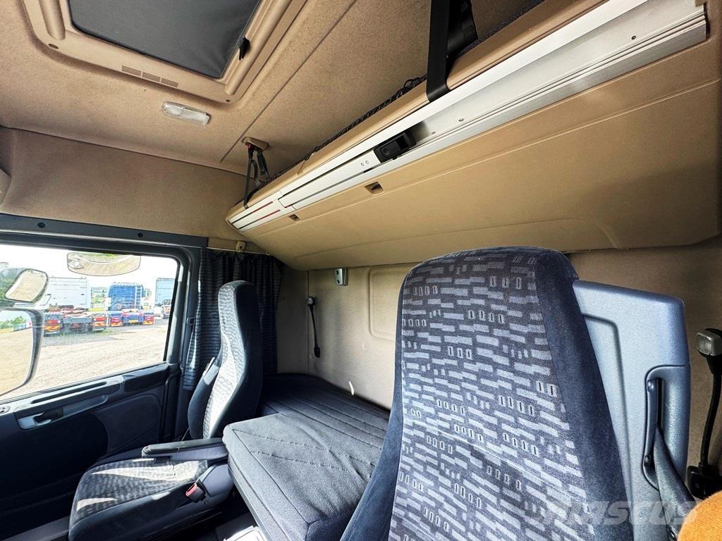 Scania R380 4x2 Camion frigorifique