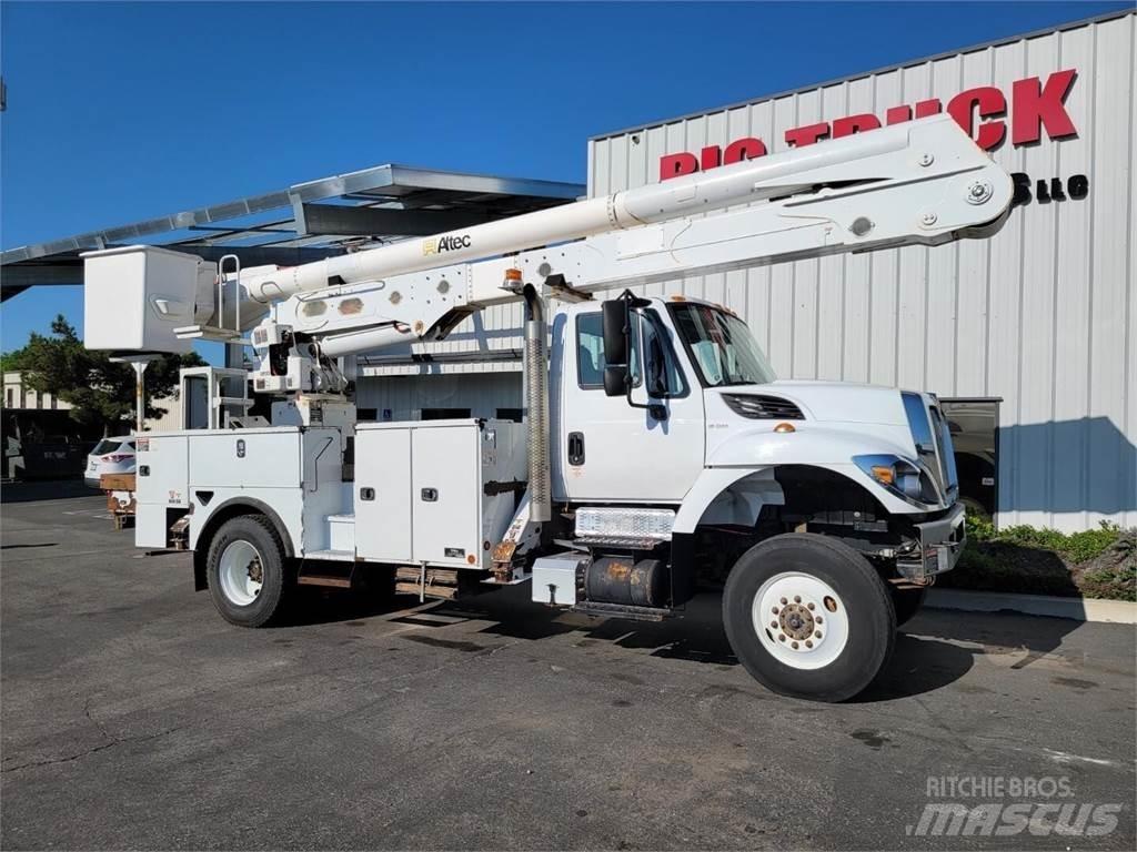 Altec AN55E Camion nacelle
