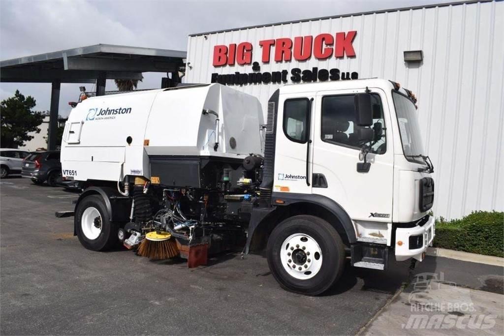 Autocar XPERT ACMD Camion balayeur