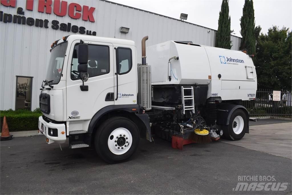 Autocar XPERT ACMD Camion balayeur