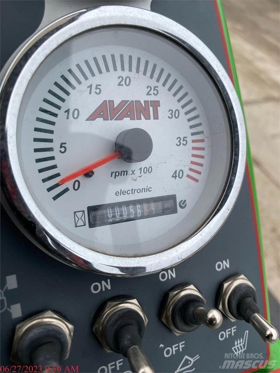 Avant 528 Chargeuse sur pneus