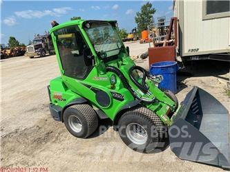 Avant 528 Chargeuse sur pneus