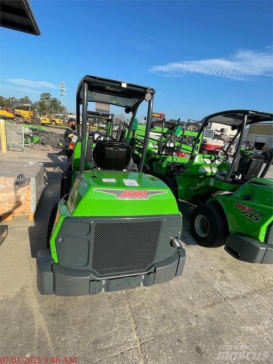 Avant 755I Chargeuse sur pneus