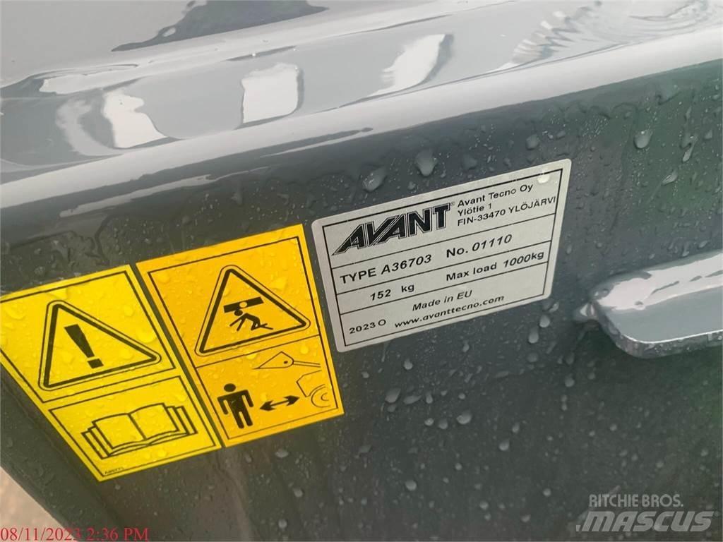 Avant 860I Chargeuse sur pneus