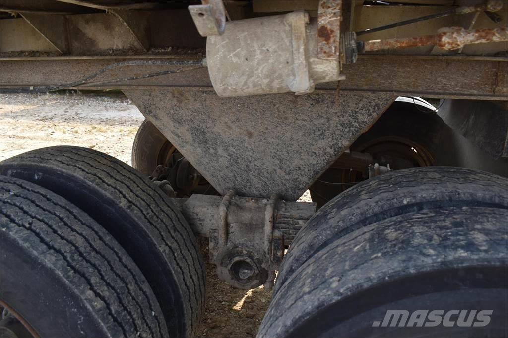  AXLE Remorque benne