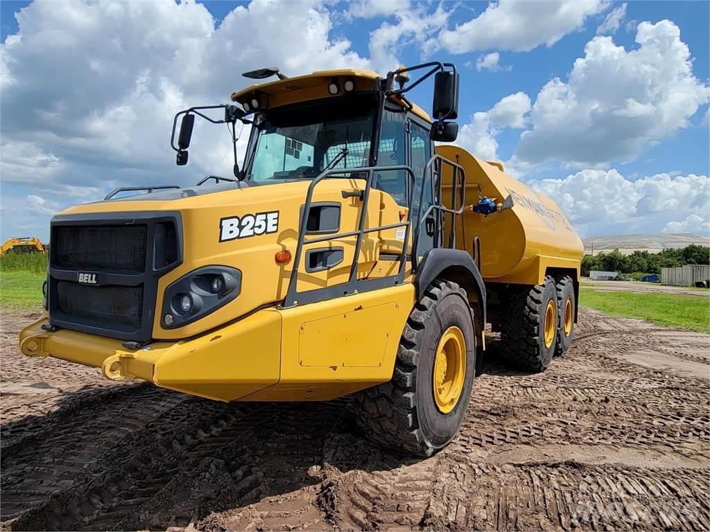 Bell B25E Camion citerne à eau