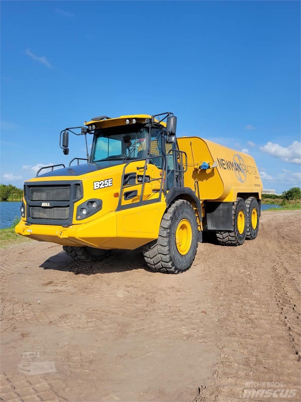 Bell B25E Camion citerne à eau