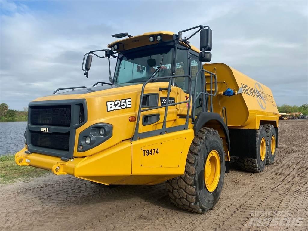 Bell B25E Camion citerne à eau
