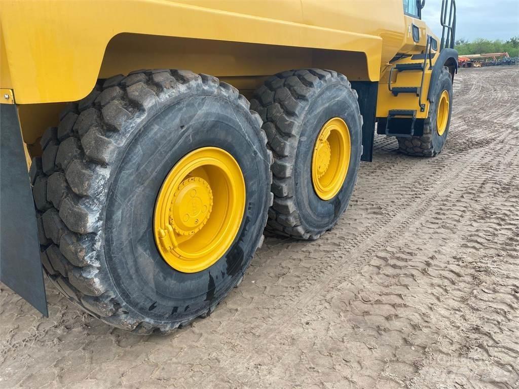 Bell B25E Camion citerne à eau
