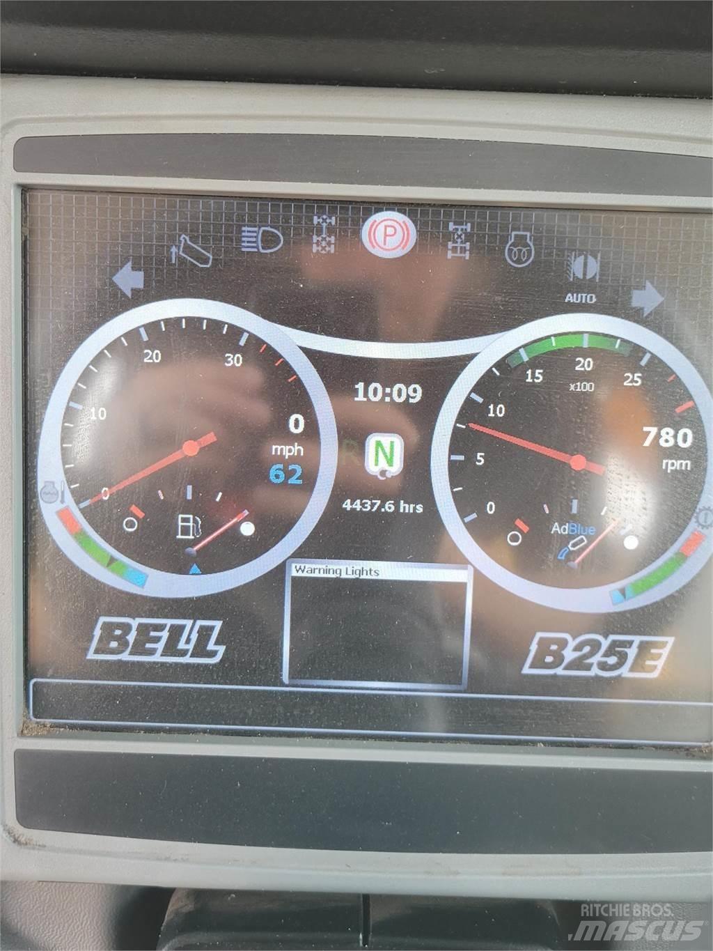 Bell B25E Camion citerne à eau