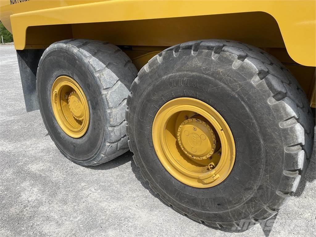 Bell B30E Tombereau articulé