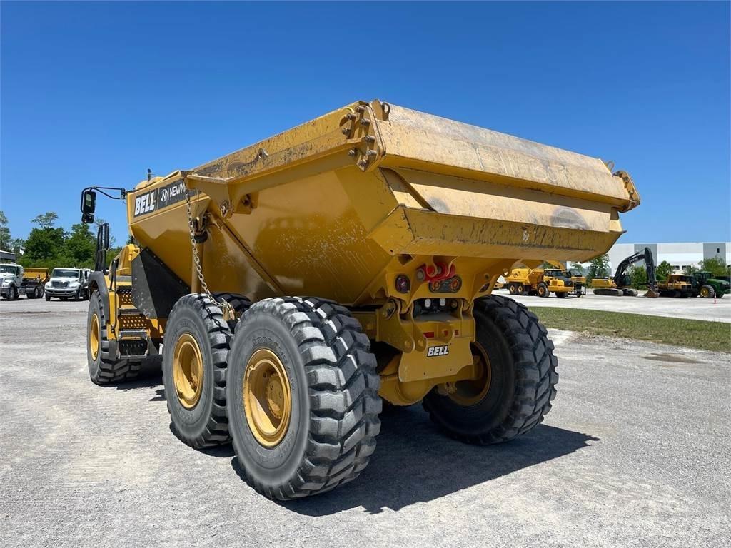 Bell B30E Tombereau articulé