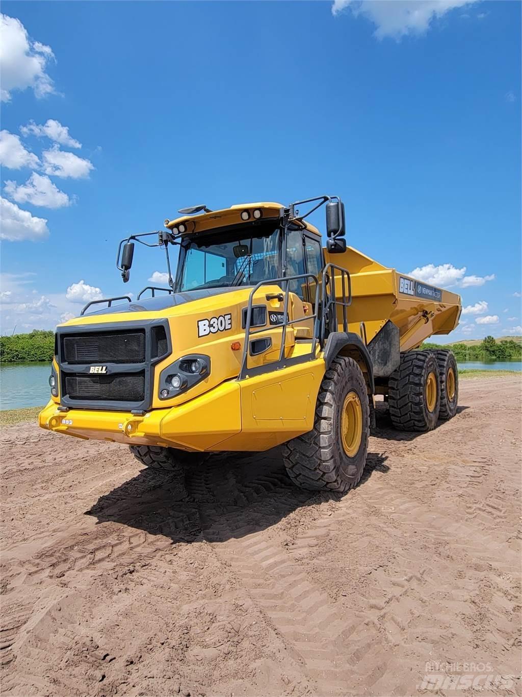 Bell B30E Tombereau articulé