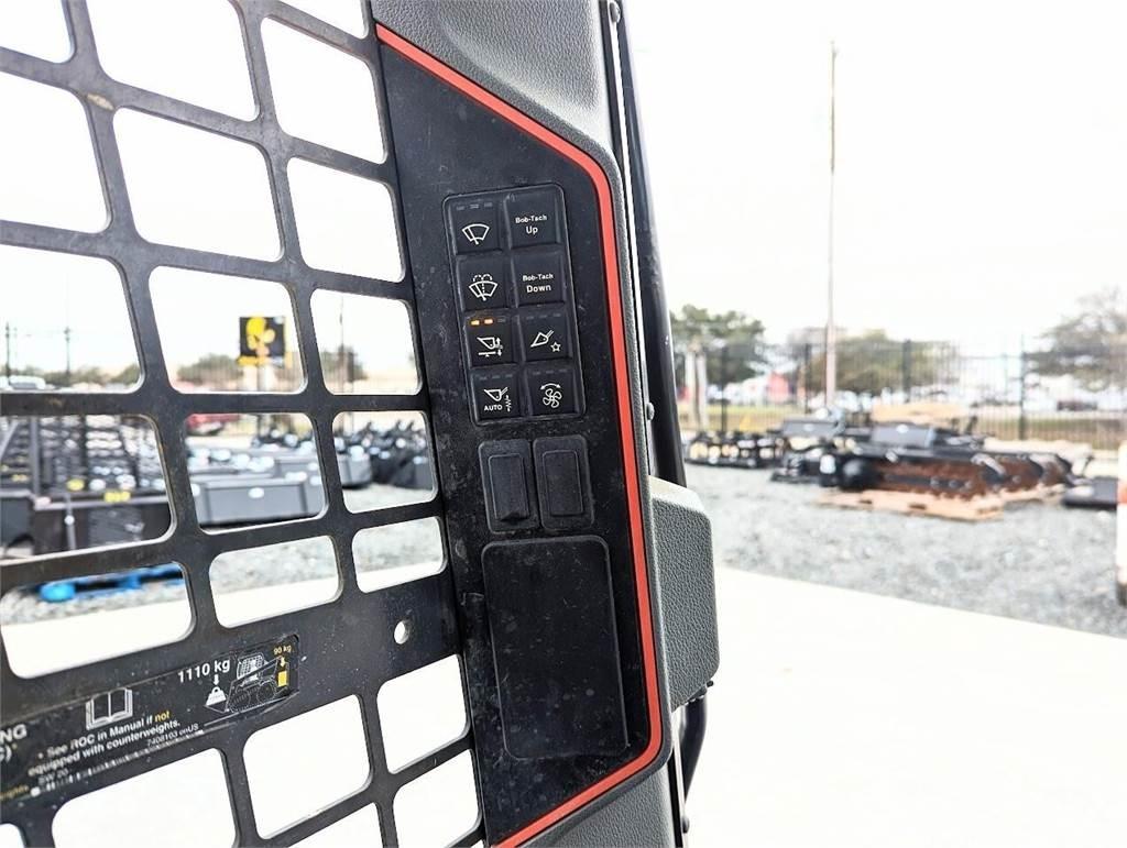 Bobcat T66 Chargeuse compacte