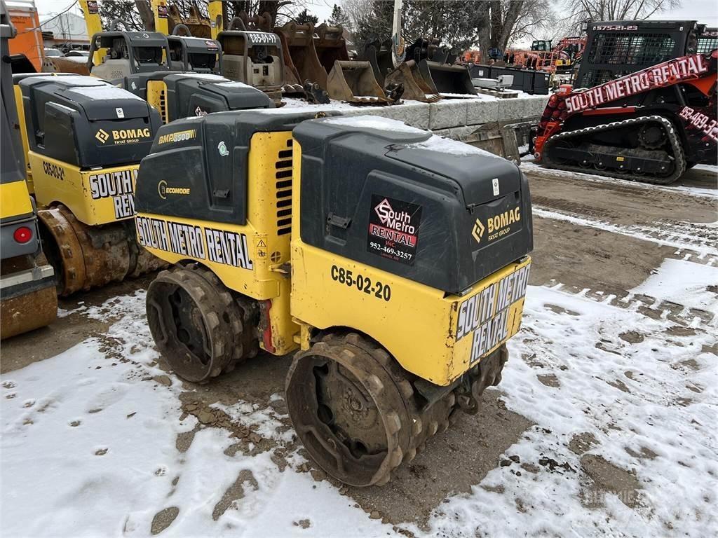 Bomag BMP8500 Rouleaux vibrants tractés