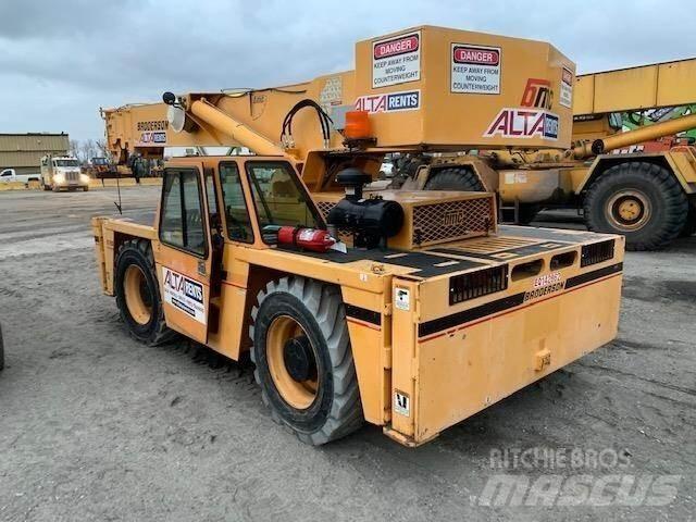 Broderson IC250-3C Grues mobiles