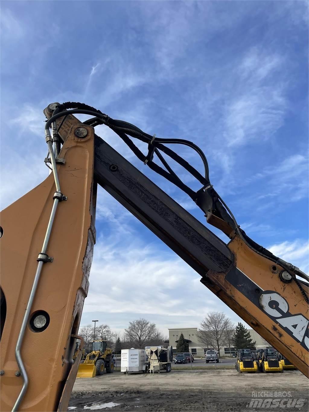 CASE 590SM II Tractopelle