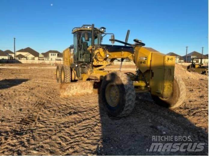 CAT 140M2 Niveleuse