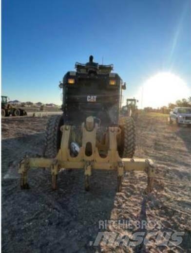 CAT 140M2 Niveleuse