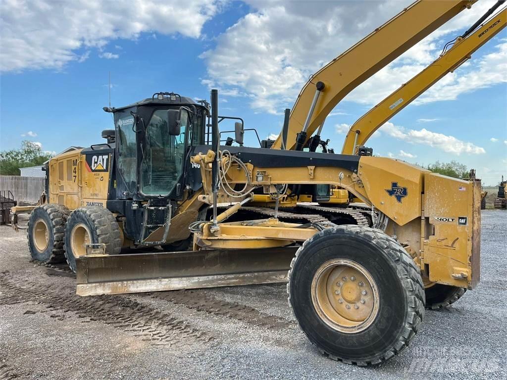 CAT 140M3 Niveleuse