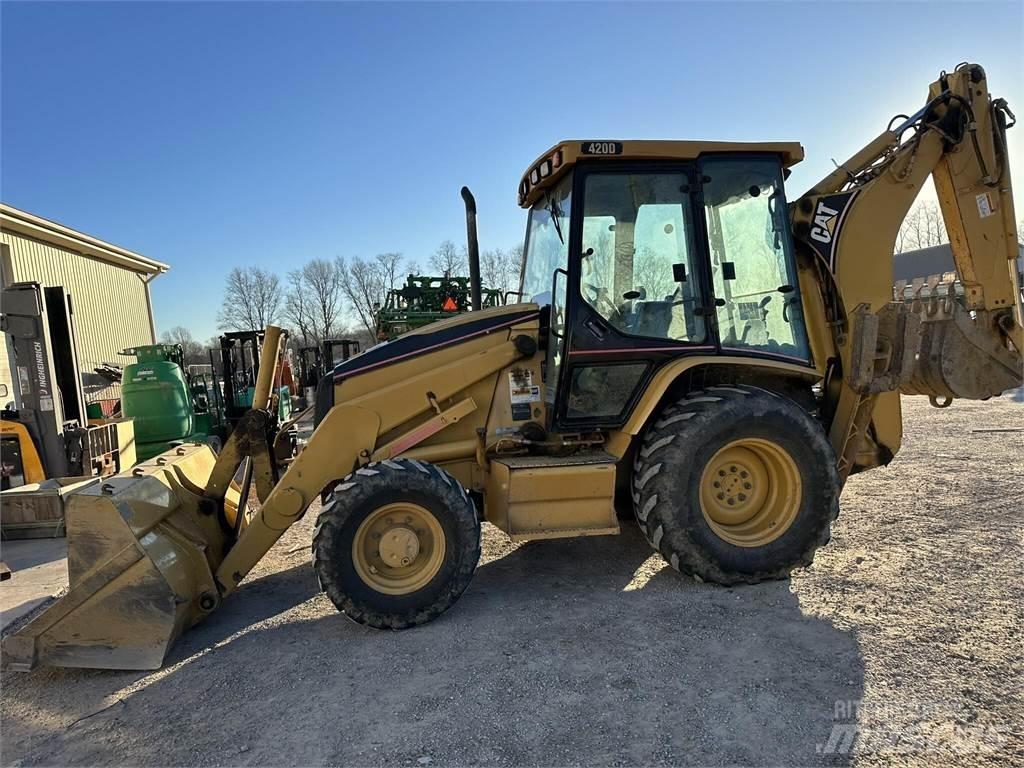 CAT 420D Tractopelle