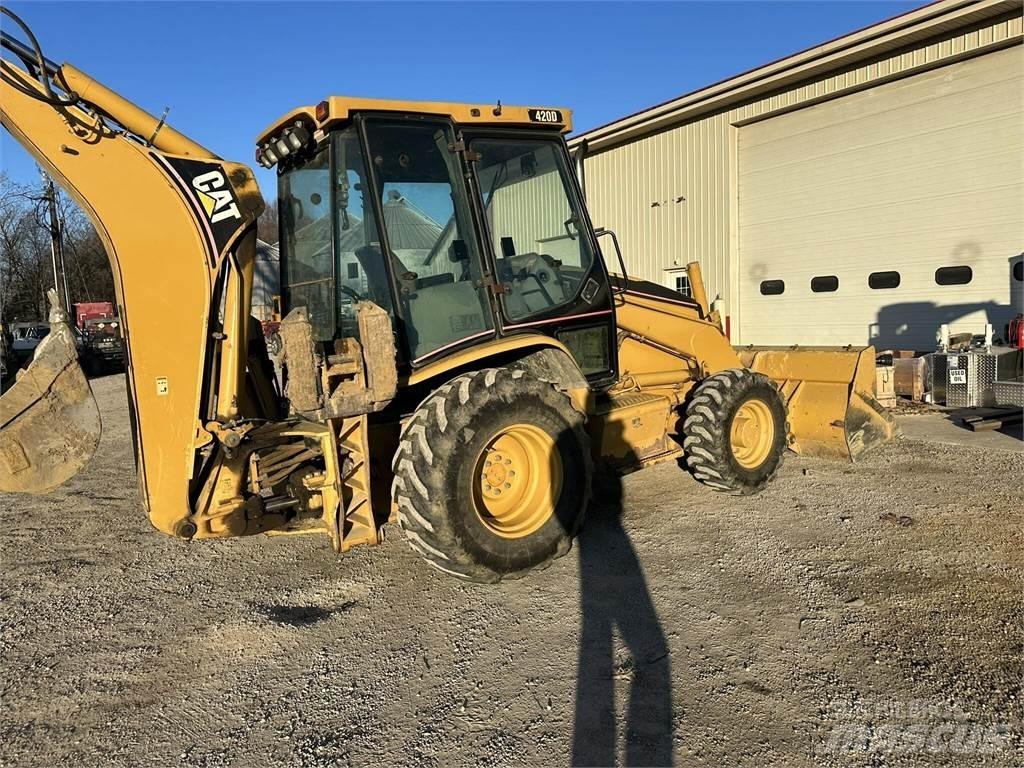 CAT 420D Tractopelle