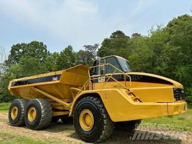 CAT 740 Tombereau articulé
