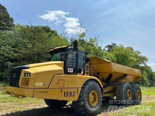 CAT 745 Tombereau articulé