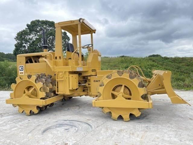 CAT 815 Compacteurs de déchets