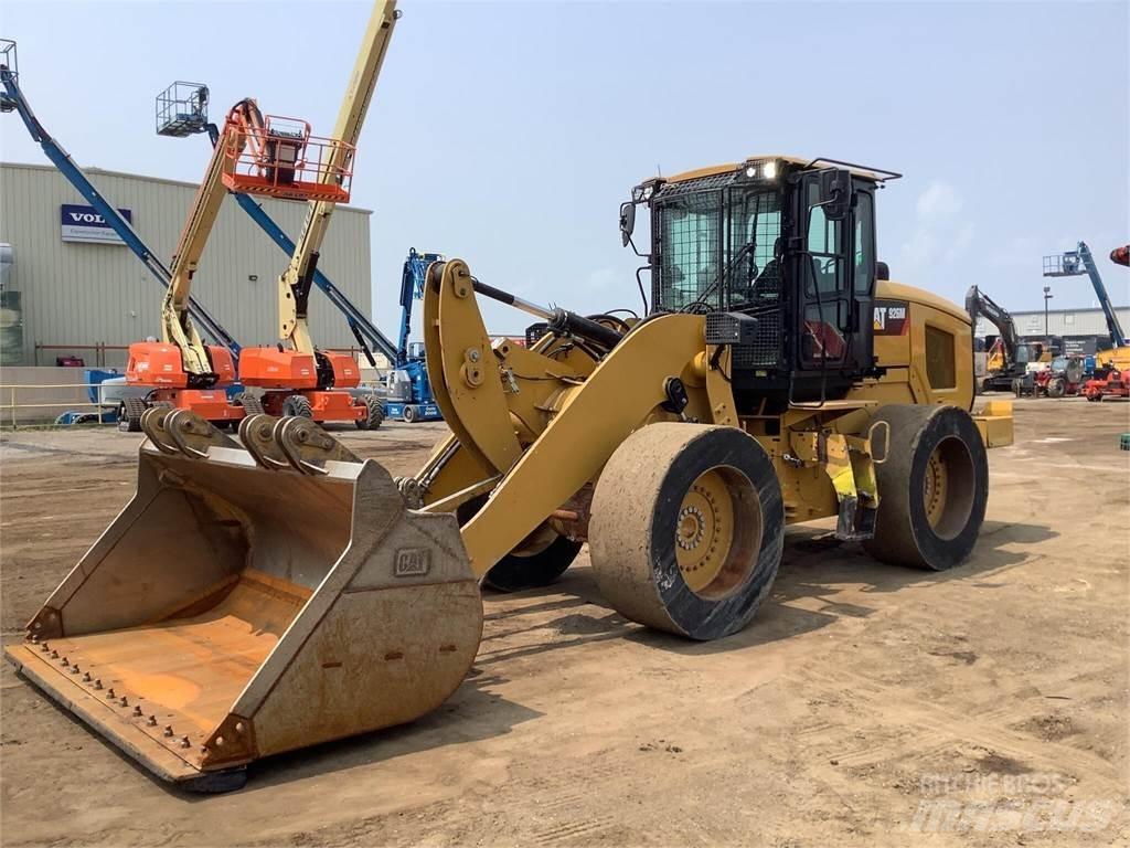 CAT 926M Chargeuse sur pneus