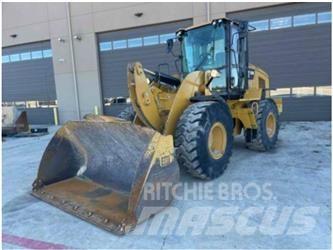 CAT 930M Chargeuse sur pneus