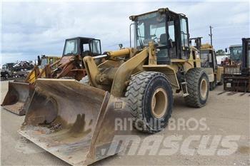 CAT 938G Chargeuse sur pneus