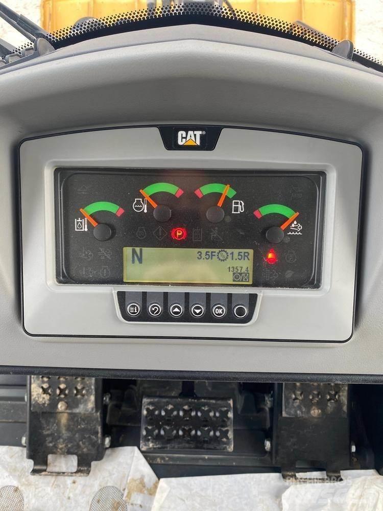 CAT 963K Chargeuse sur chenilles