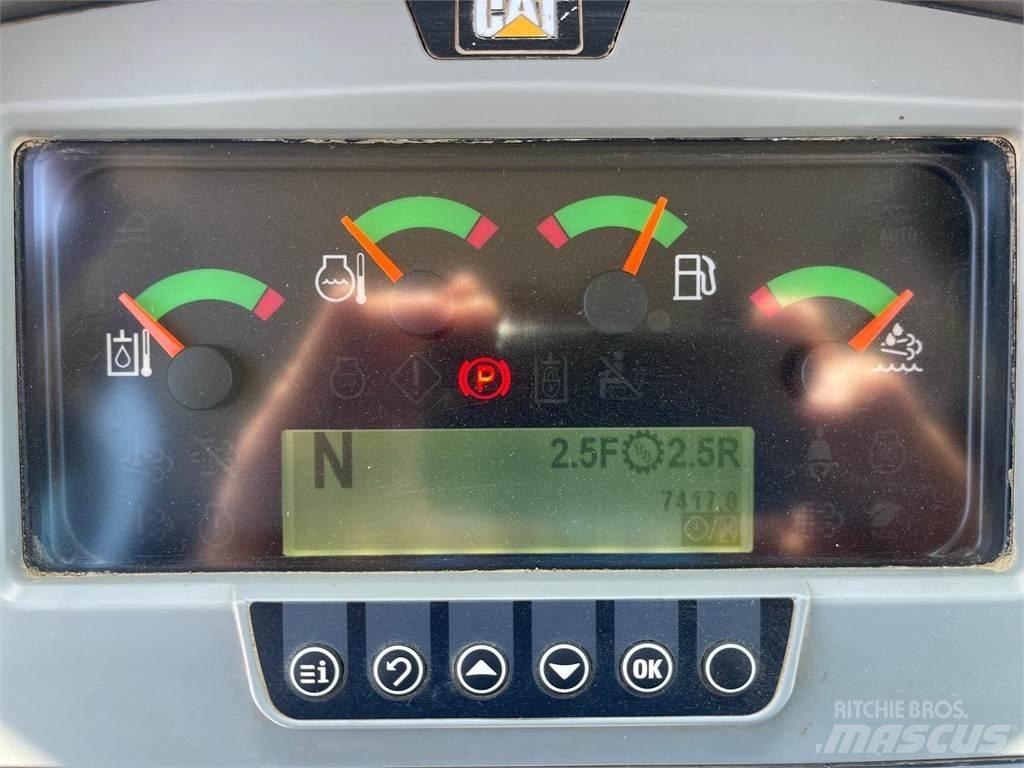 CAT 963K Chargeuse sur chenilles