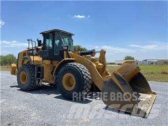 CAT 972M Chargeuse sur pneus