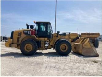 CAT 972M Chargeuse sur pneus