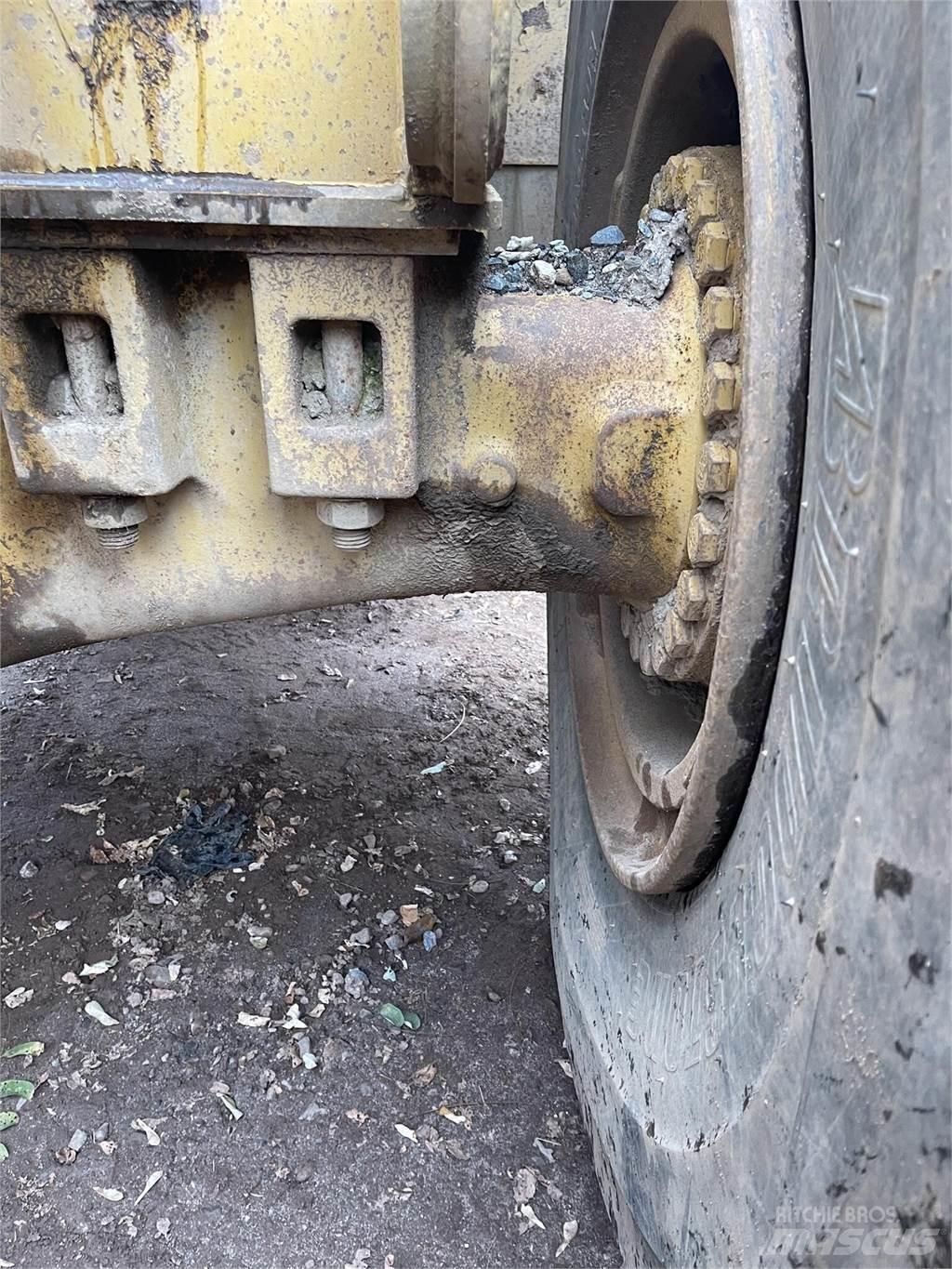 CAT 980G Chargeuse sur pneus