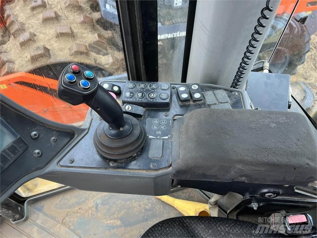 CAT CP56B Compacteurs de déchets
