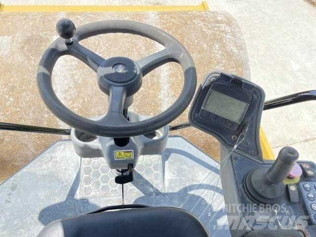 CAT CS54B Rouleaux tandem