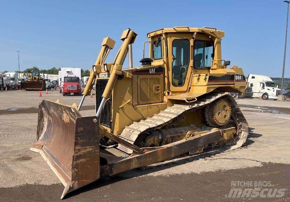 CAT D6R Bouteurs sur chenilles