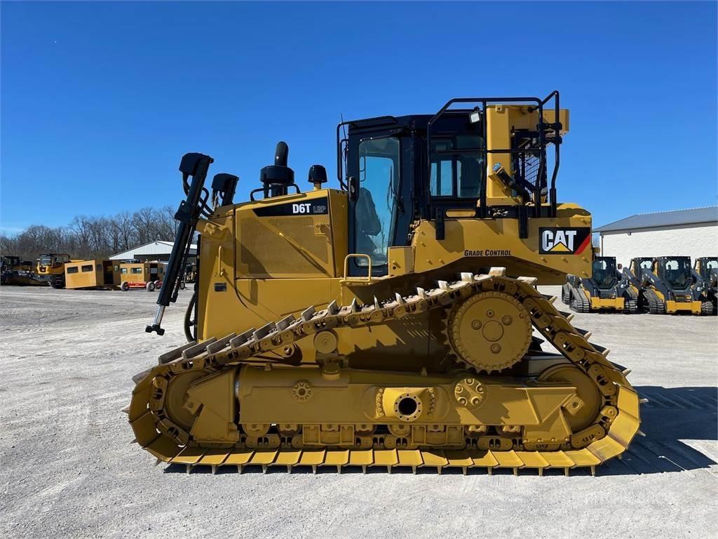 CAT D6T LGP Bouteurs sur chenilles
