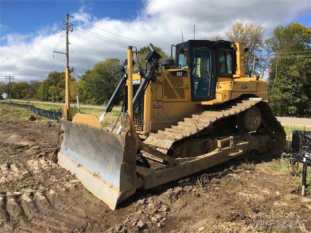CAT D6T LGP Bouteurs sur chenilles