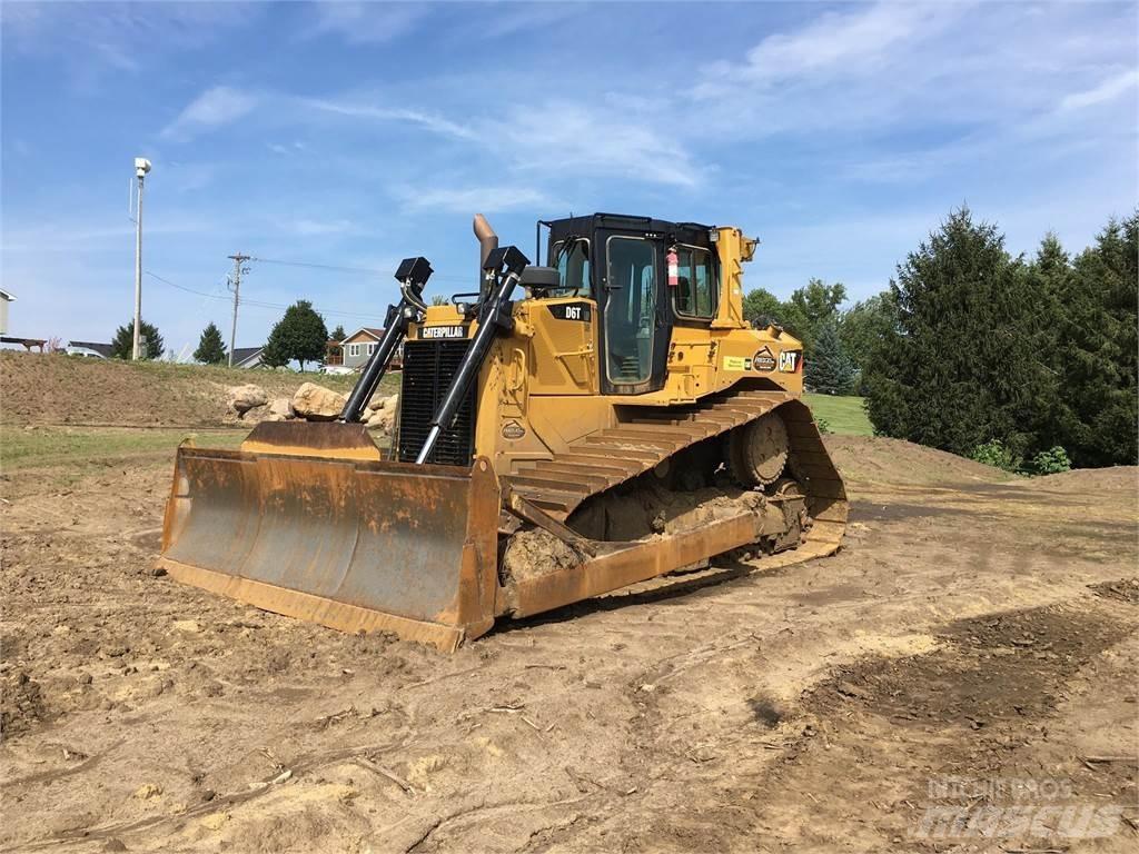 CAT D6T LGP Bouteurs sur chenilles